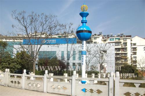 关于湖北精神堡垒的相关介绍_关于武汉高炮广告牌抗风措施分享